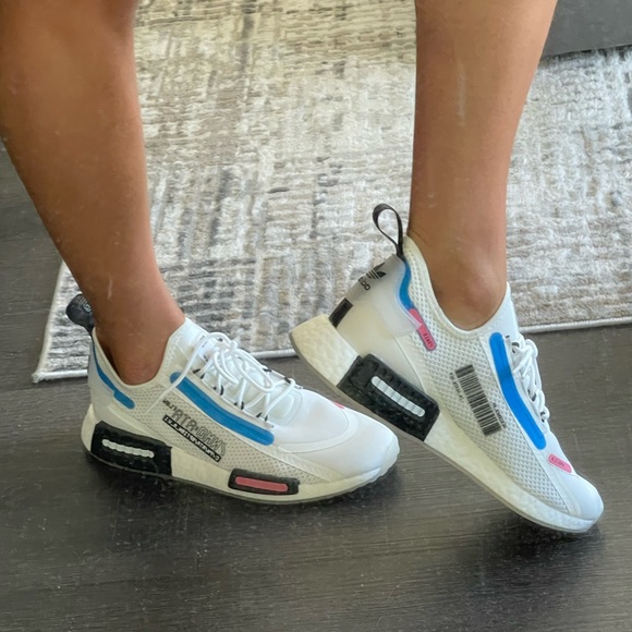 Adidas NMD_R1 SPECTOO SHOES - Picture 3 of 3